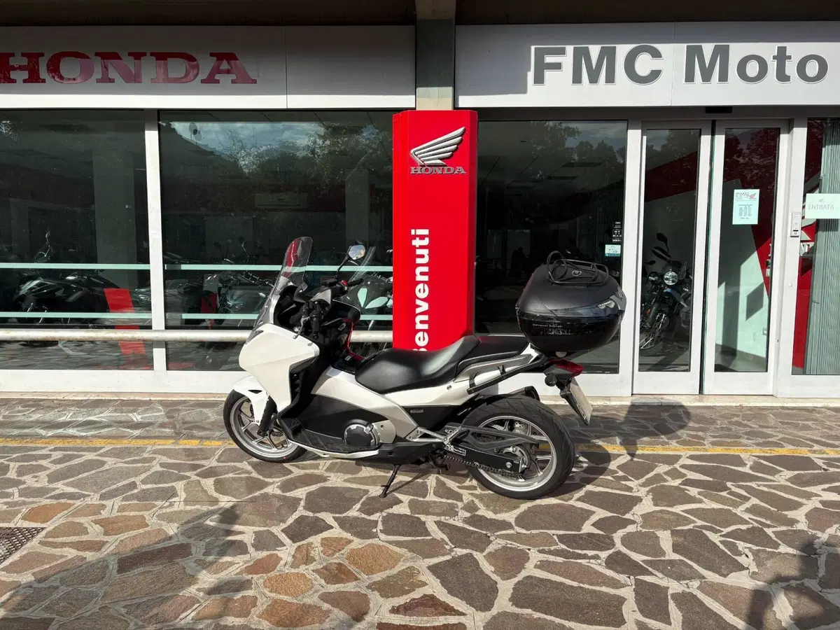 Honda Integra 700 (2011 - 13) (6)