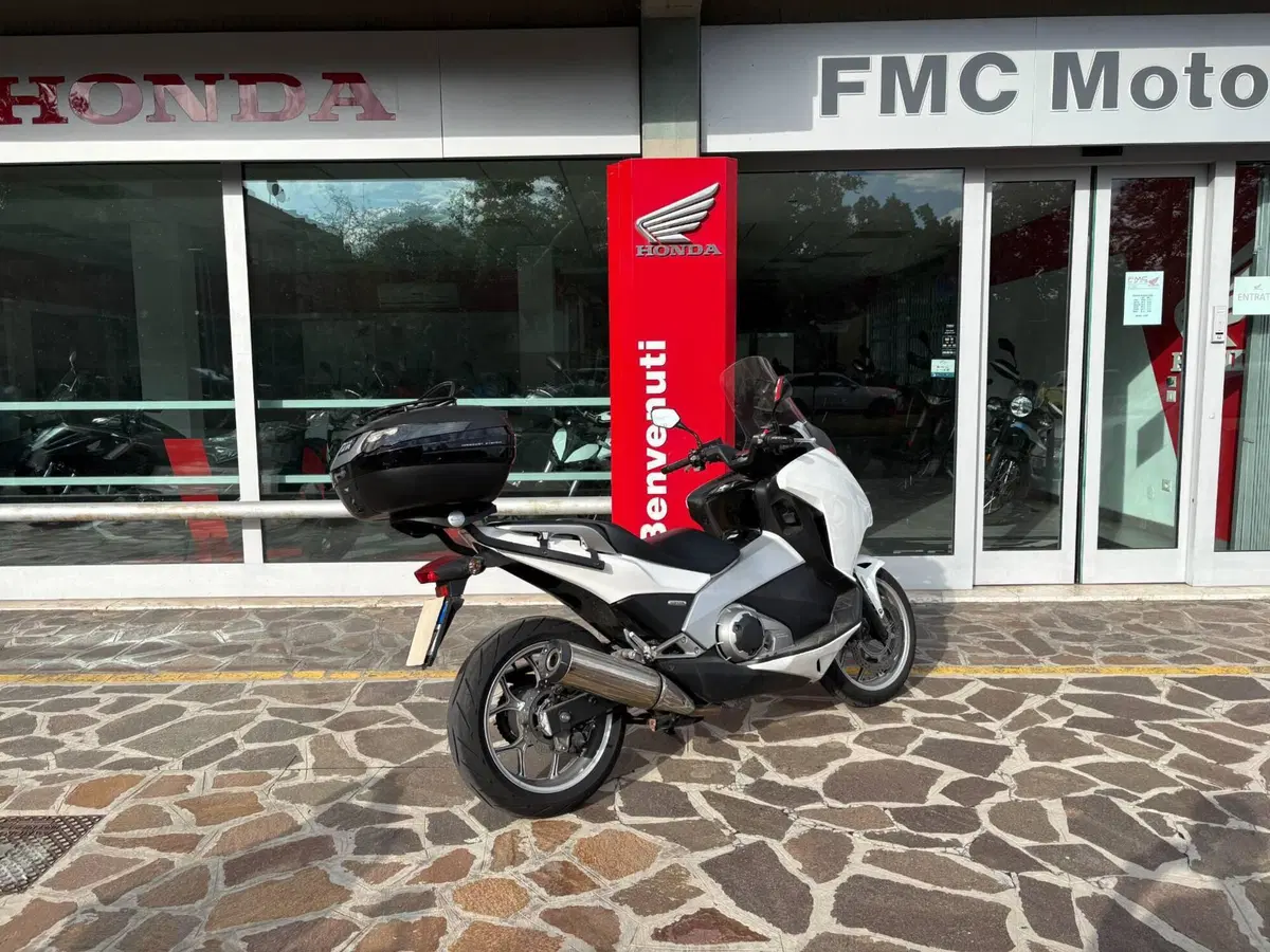 Honda Integra 700 (2011 - 13) (7)