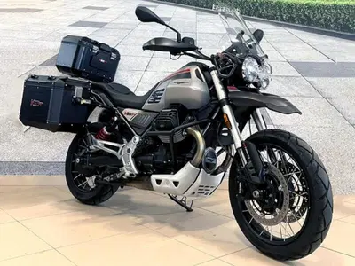Moto Guzzi V85 TT Travel (2021 - 23) usata