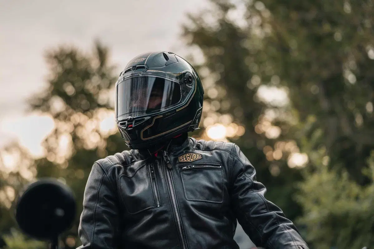 Nolan presenta X-804 ST: il DNA della pista incontra l'eleganza su strada (16)