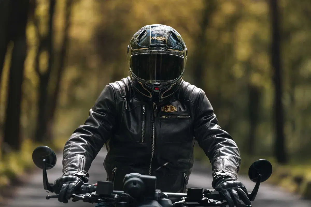 Nolan presenta X-804 ST: il DNA della pista incontra l'eleganza su strada (23)
