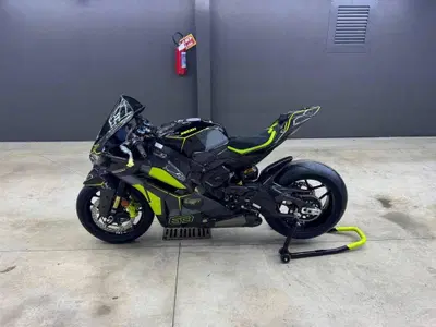Ducati Panigale V4 Lamborghini (2026) usata