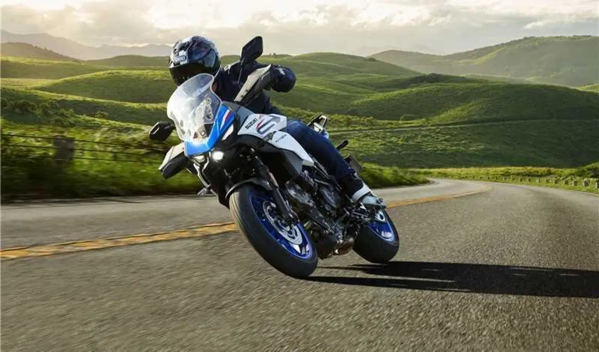 Porte aperte il 10 ottobre: protagonista la Suzuki SV-7GX
