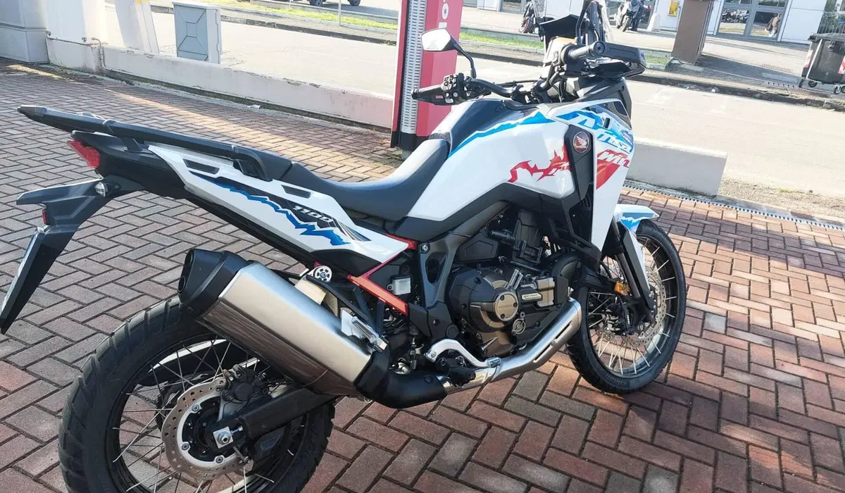 Honda Africa Twin CRF 1100L ES DCT (2024 - 26) (2)