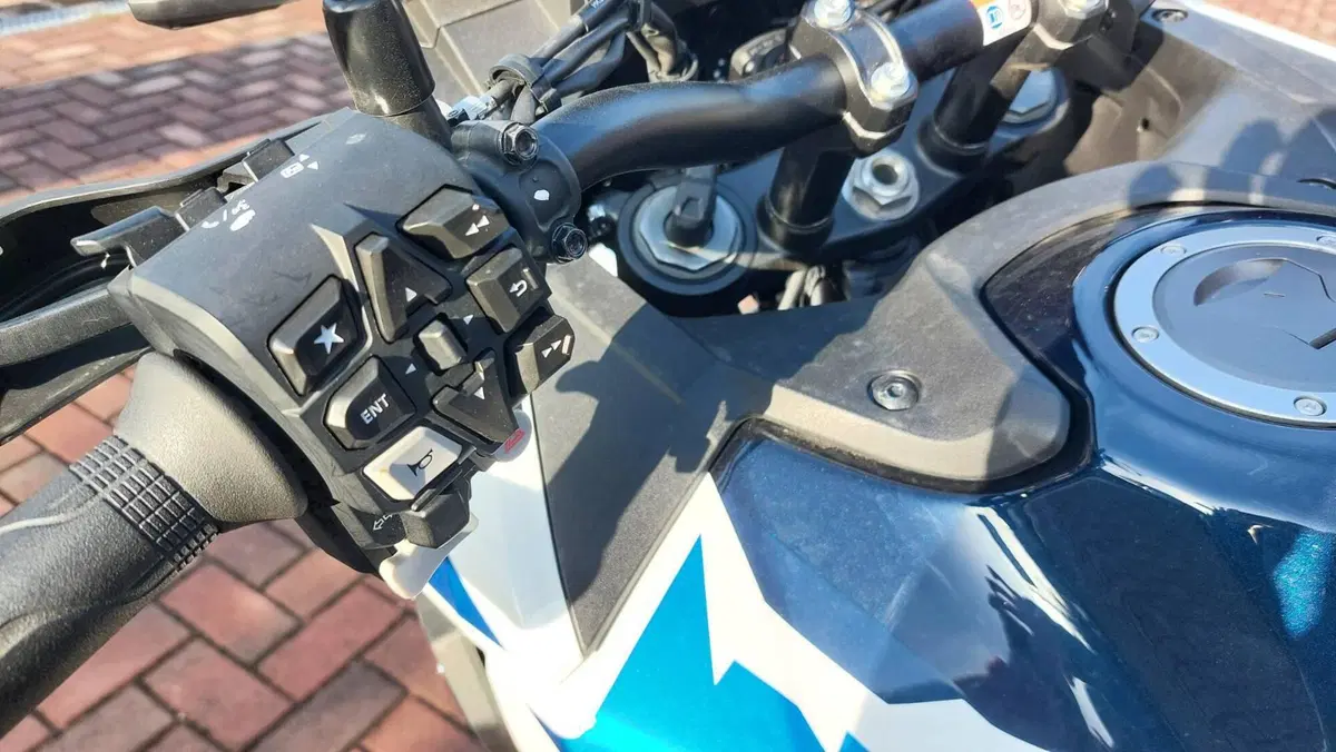 Honda Africa Twin CRF 1100L ES DCT (2024 - 26) (11)