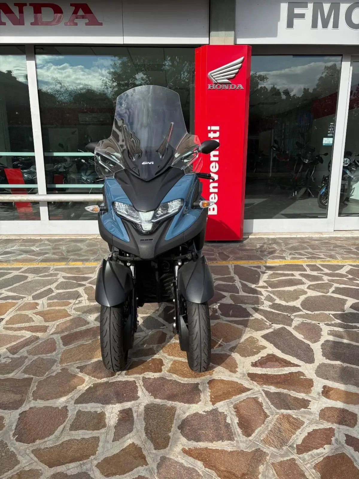 Yamaha Tricity 300 (2021 - 24) (3)