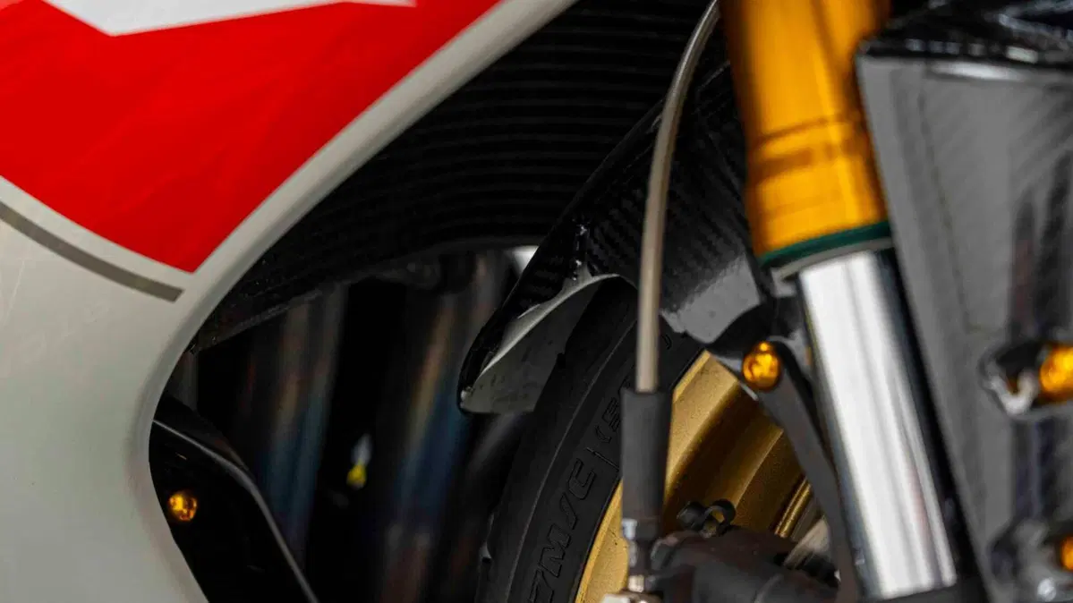 Yamaha YZF R1 (2007 - 08) (18)