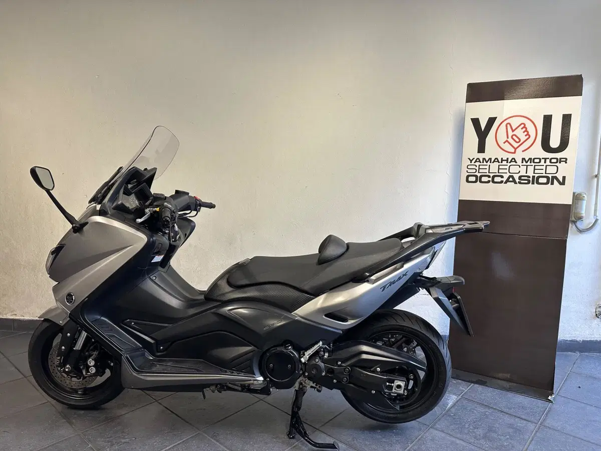 Yamaha T-Max 530 ABS (2015 - 17) (2)