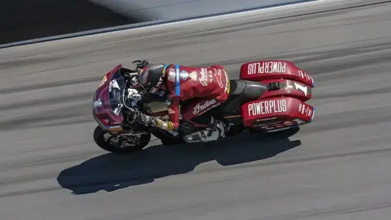 Indian punge Harley sull'addio al King of the Baggers: la rivalità vale solo se si può perdere
