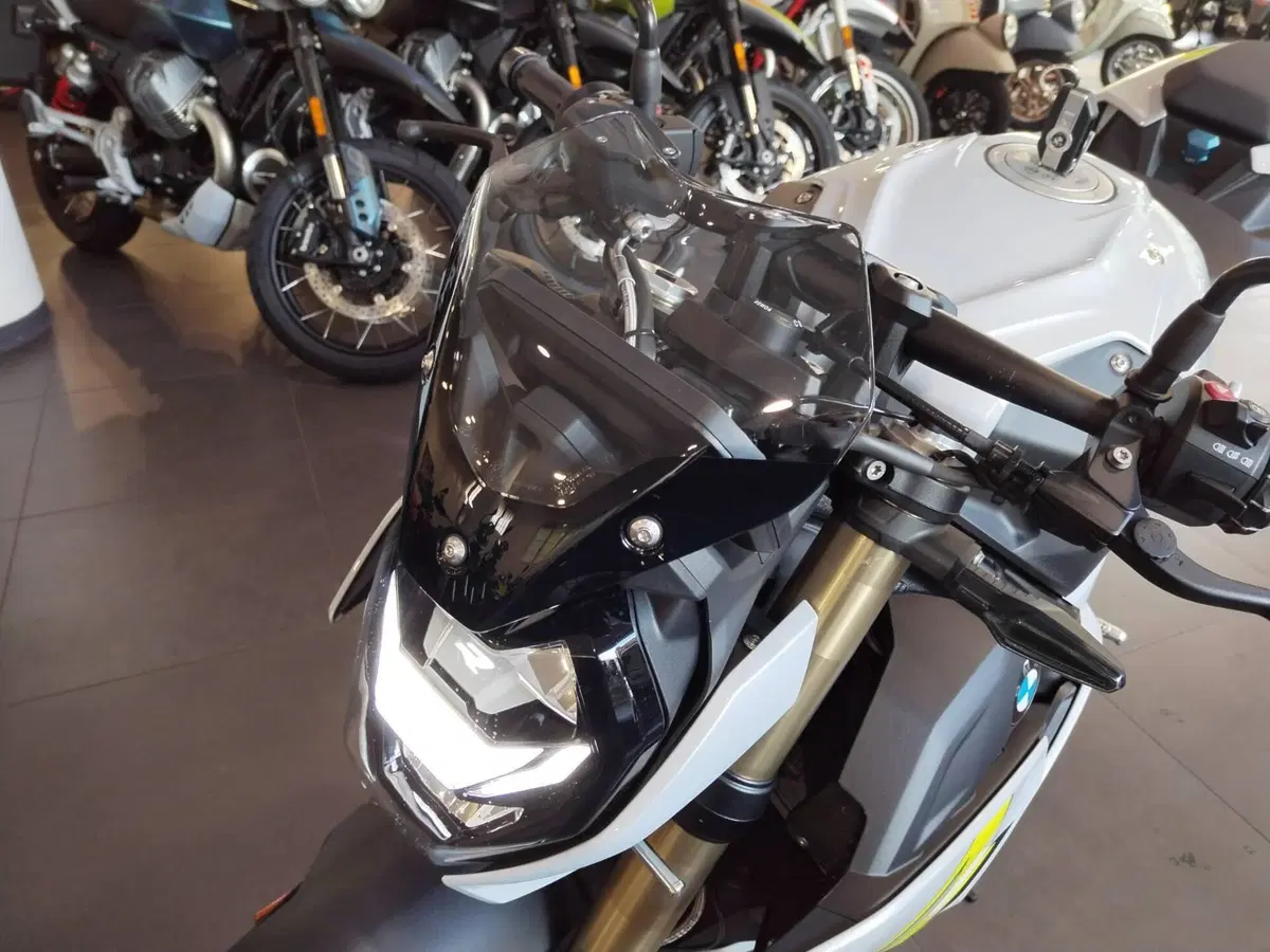 Bmw S 1000 R (2021 - 24) (9)