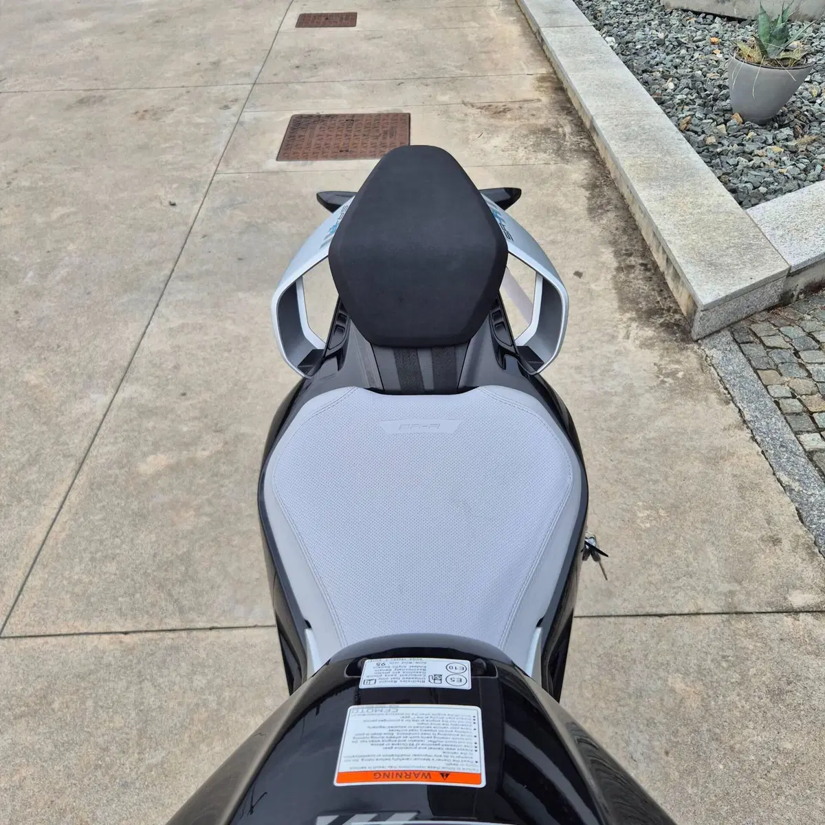 CFMOTO 675SR-R (2025 - 26) (8)