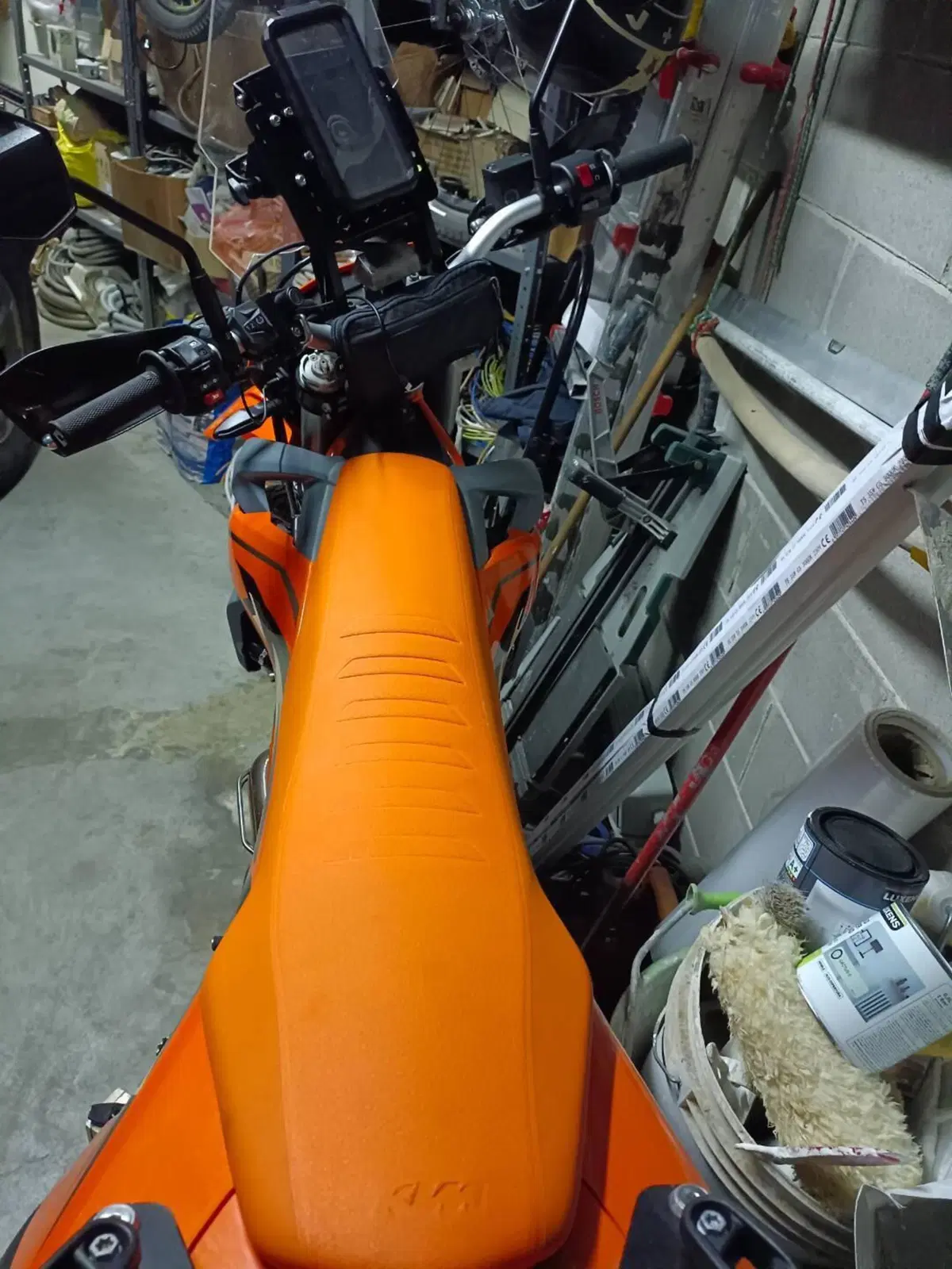 KTM 690 Enduro R (2022 - 25) (9)