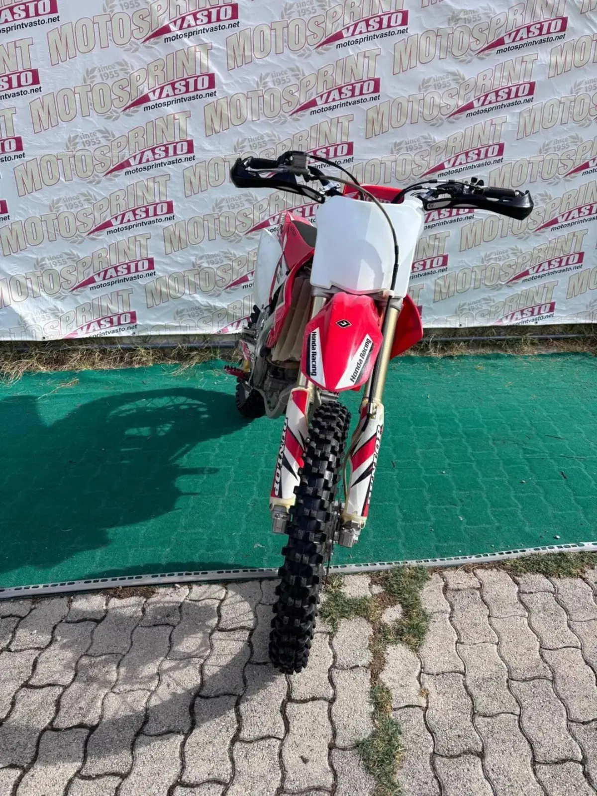 Honda CRF 250R (2009) (3)