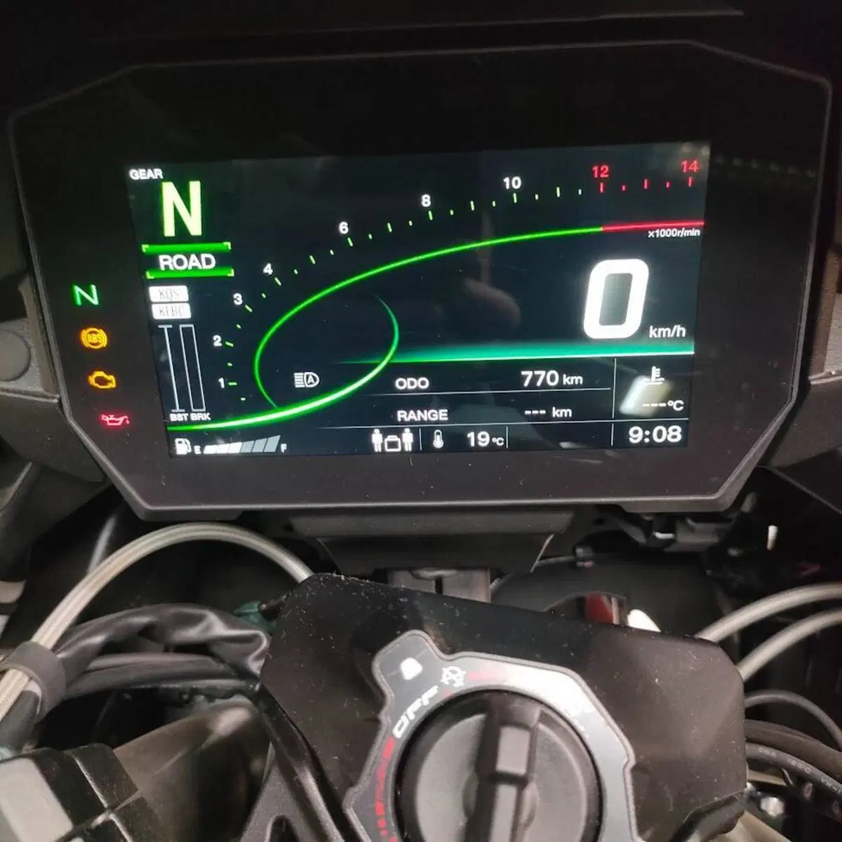 Kawasaki Ninja H2 SX SE Tourer (2024 - 27) (2)