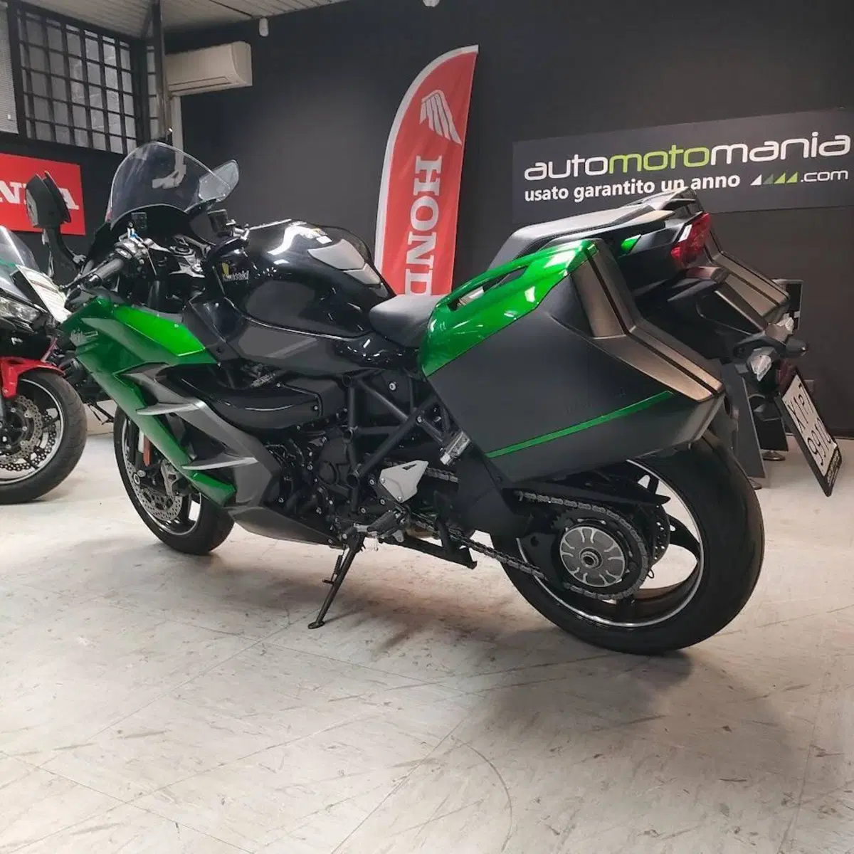 Kawasaki Ninja H2 SX SE Tourer (2024 - 27) (5)