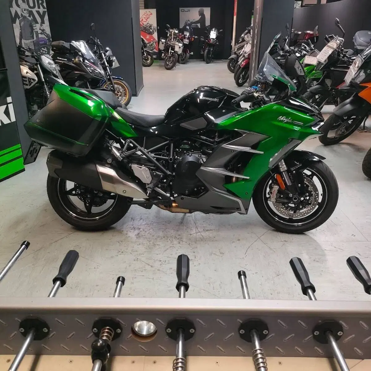 Kawasaki Ninja H2 SX SE Tourer (2024 - 27) (7)