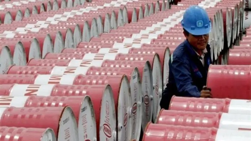 Carburanti: il Governo vuole aumentare la produzione delle raffinerie