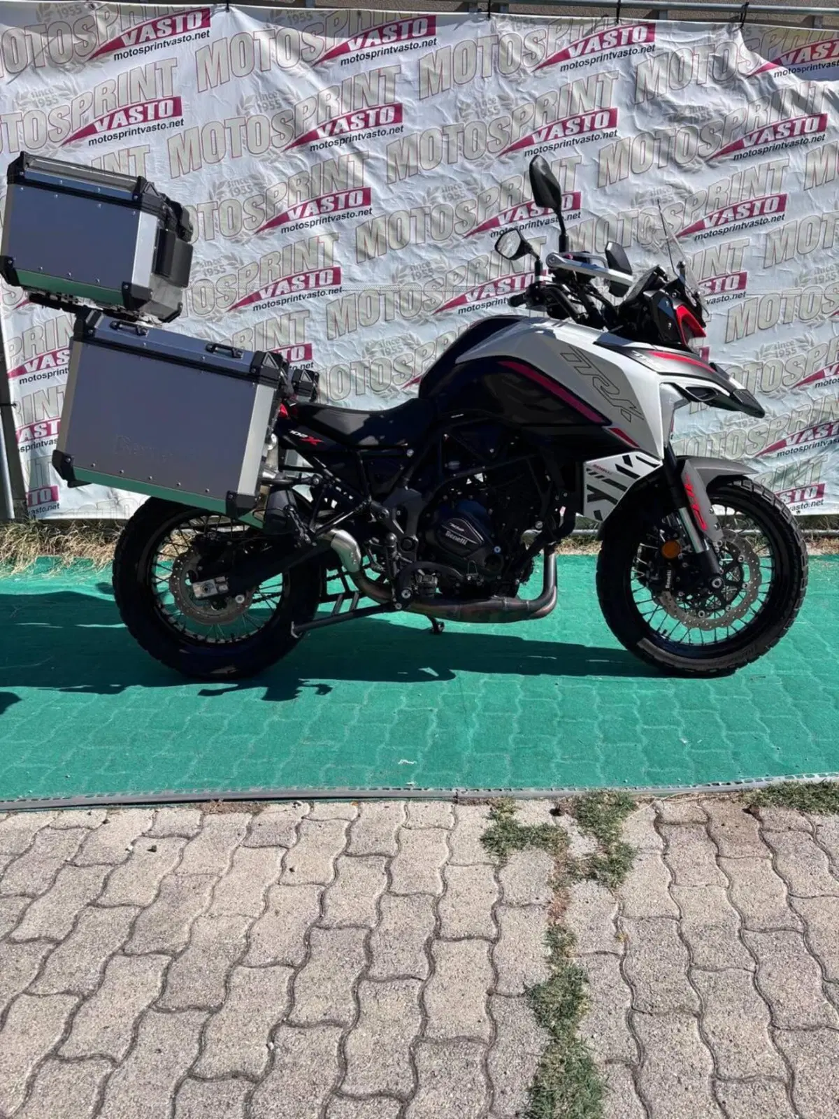 Benelli TRK 702X (2023 - 25)