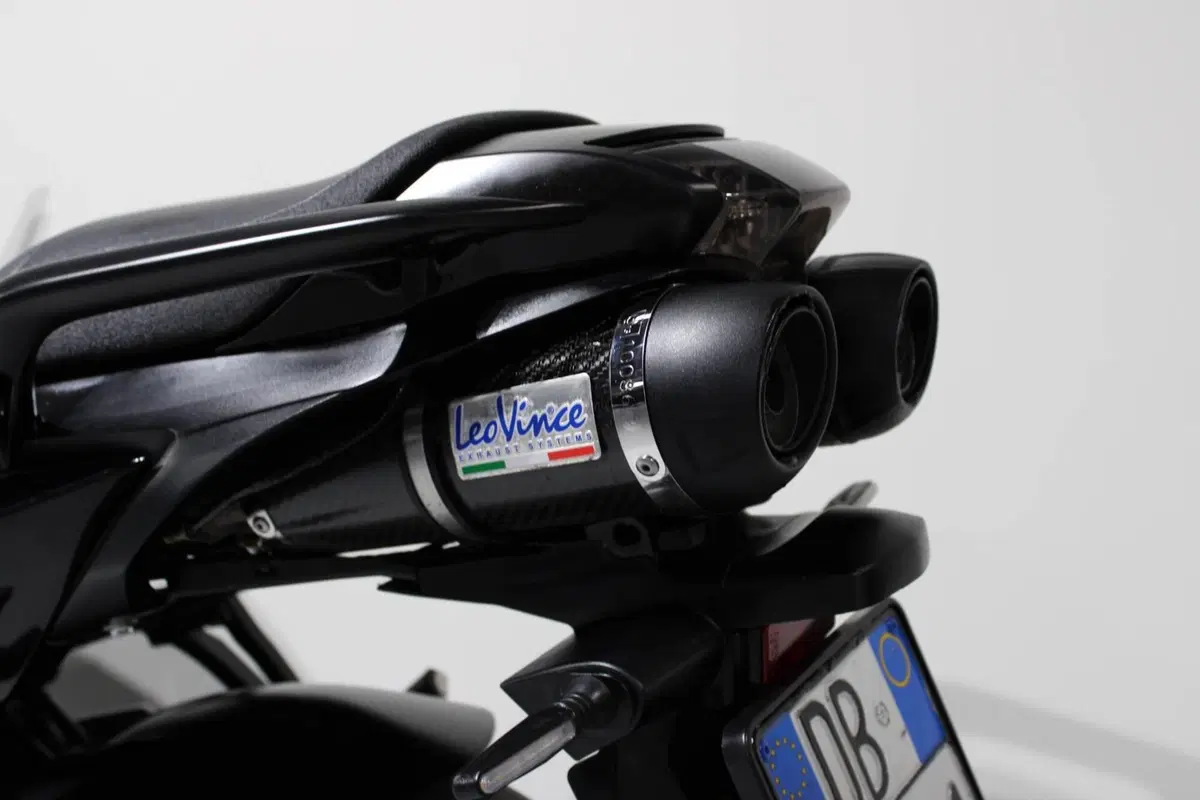 Yamaha FZ6 S2 (2007 - 11) (5)