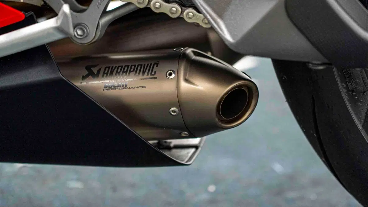 Ducati Panigale V4 S (2025 - 26) (17)