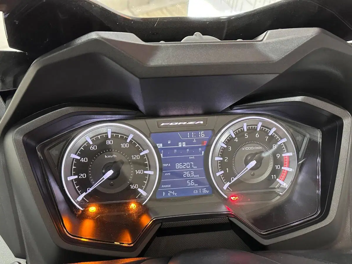 Honda Forza 350 (2022 - 24) (5)