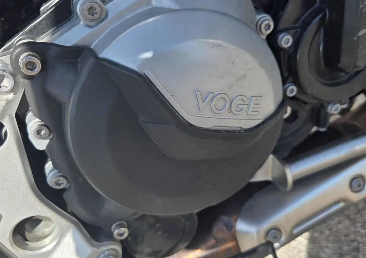 Voge Valico 900DSX (2024 - 26) (10)