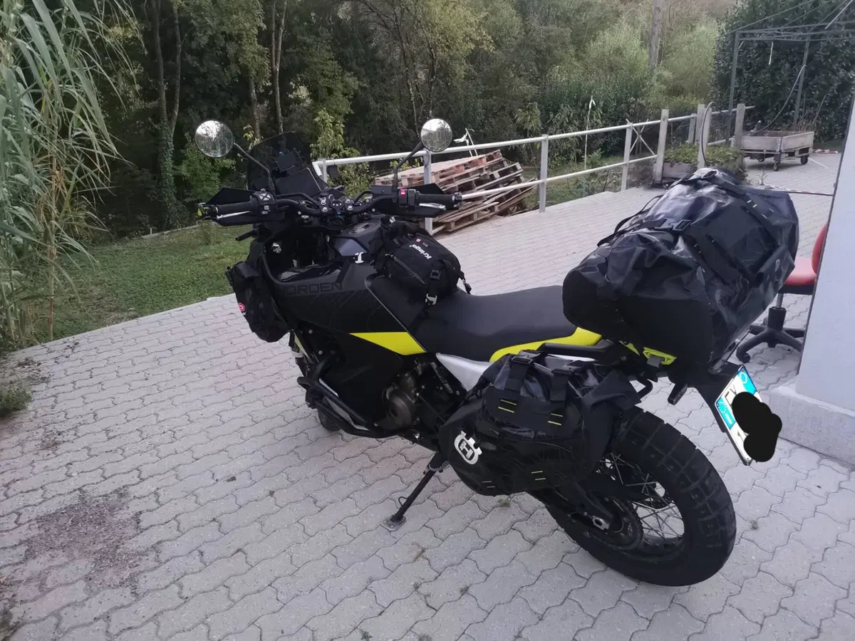 Husqvarna Norden 901 (2022 - 26) (4)