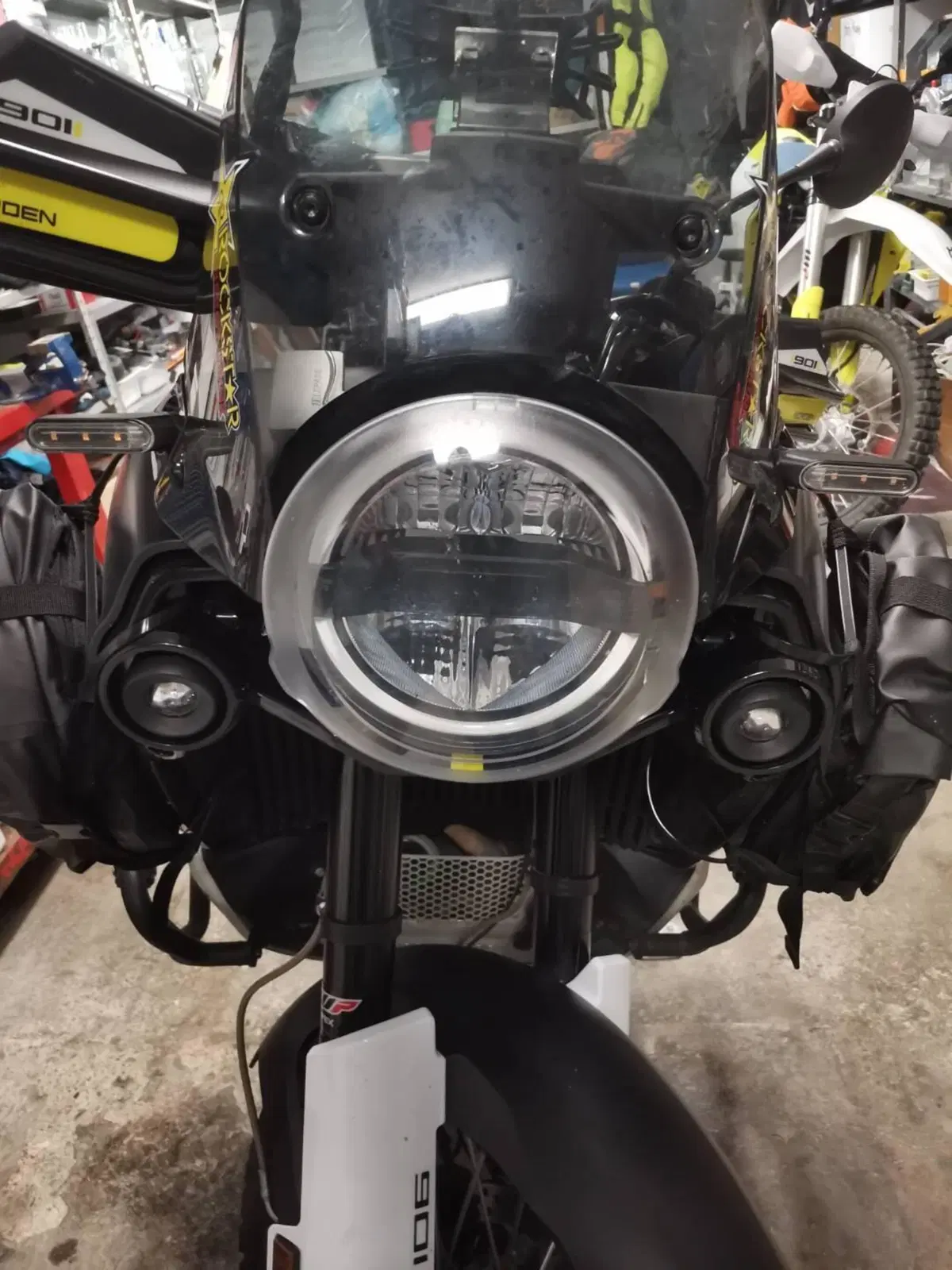 Husqvarna Norden 901 (2022 - 26) (6)