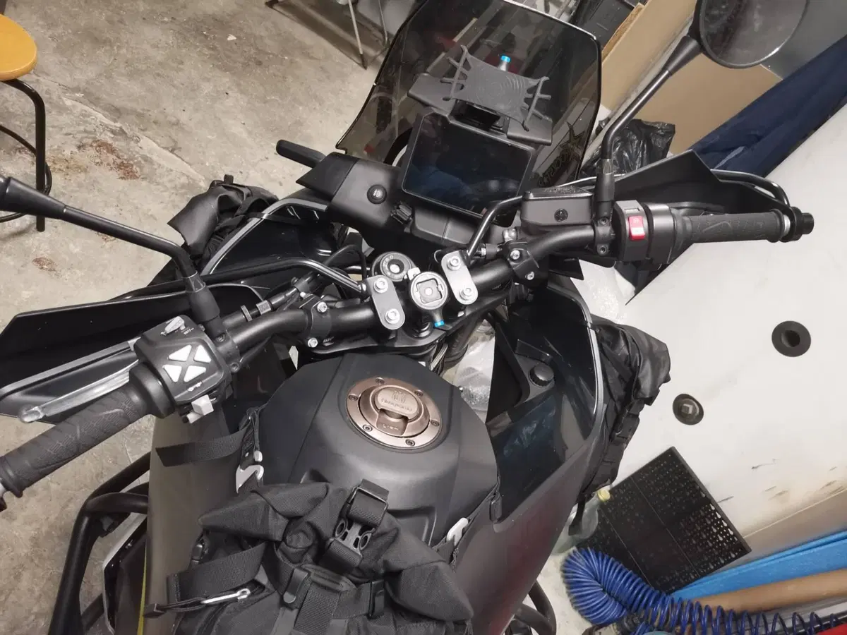 Husqvarna Norden 901 (2022 - 26) (7)