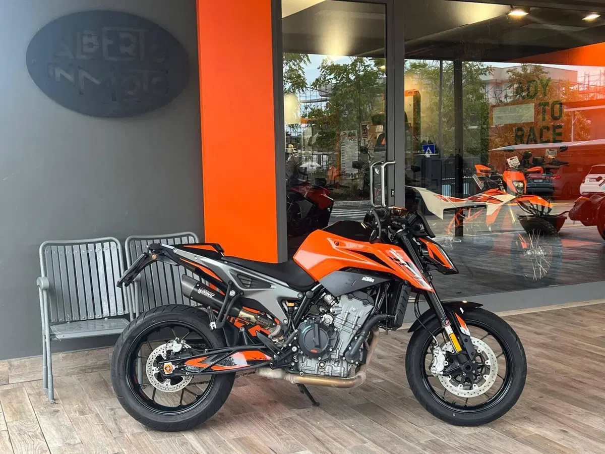 KTM 790 Duke L (2023 - 24)