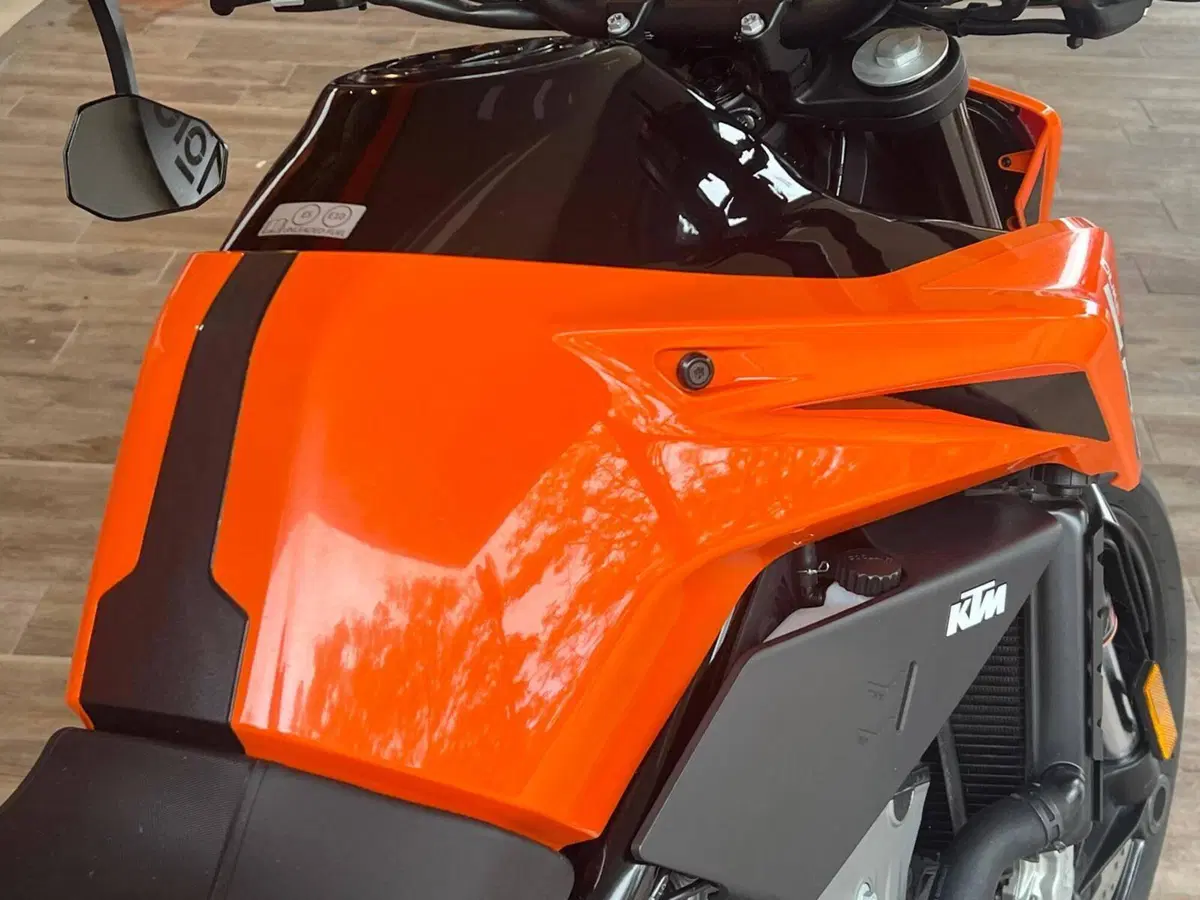KTM 790 Duke L (2023 - 24) (10)