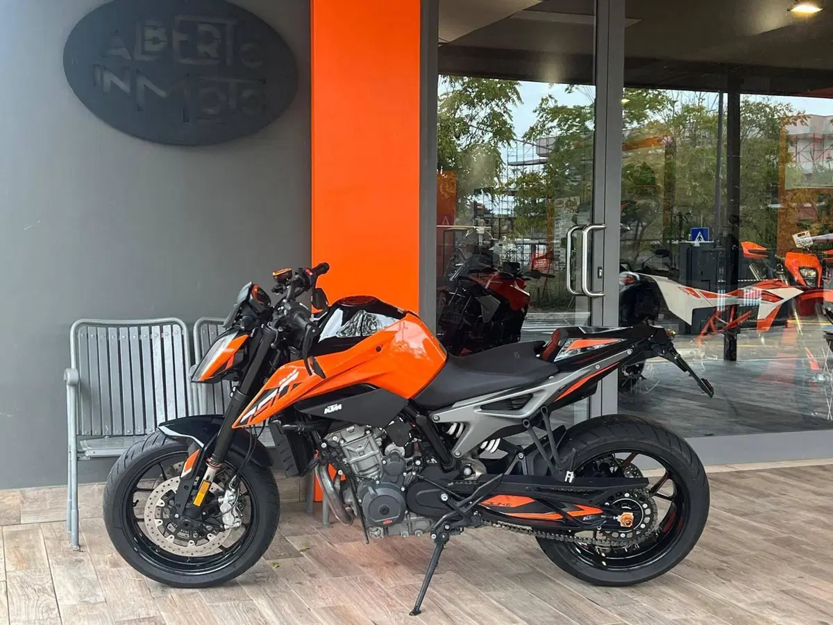 KTM 790 Duke L (2023 - 24) (2)