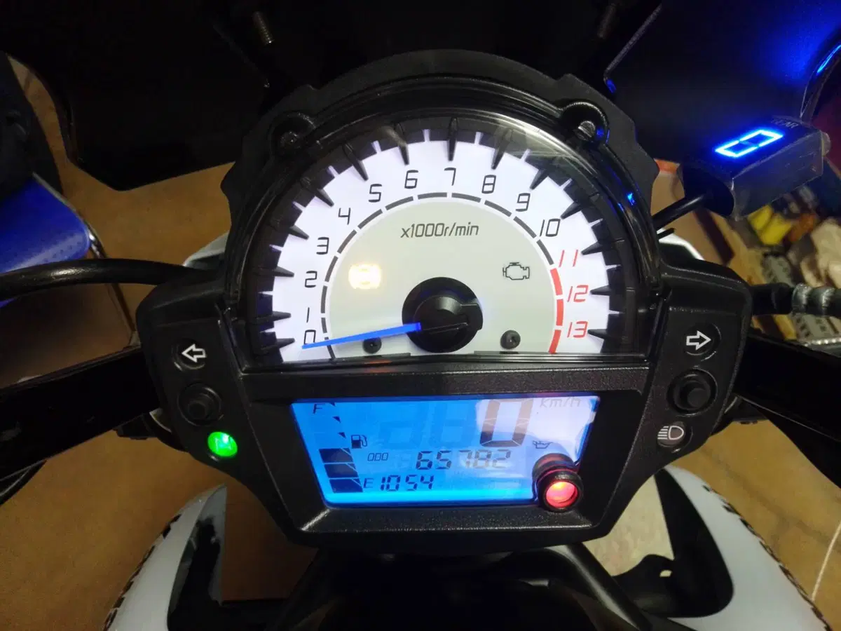 Kawasaki ER-6N ABS (2012 - 16) (9)
