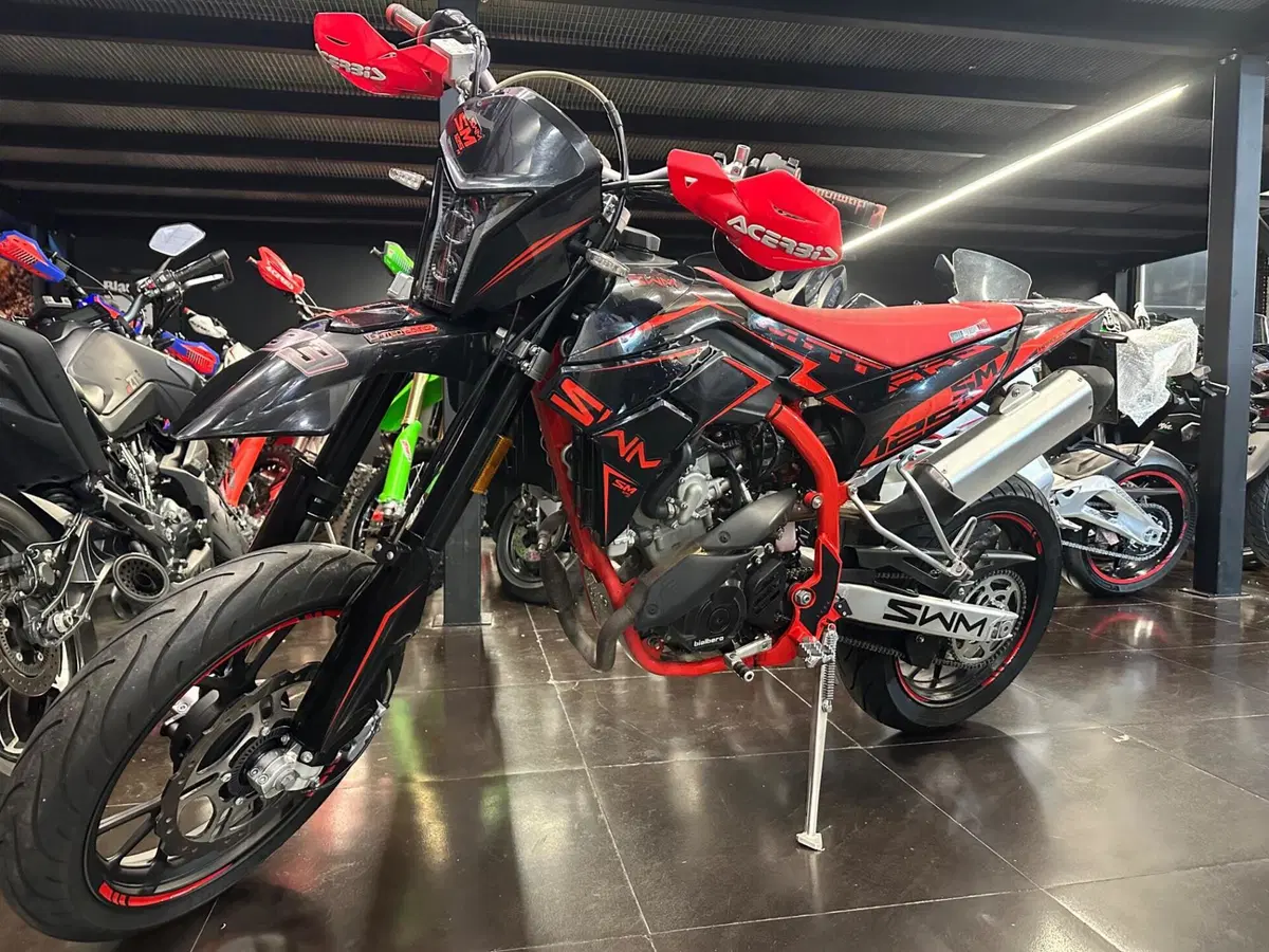 Swm SM 125 R (2025 - 26) (7)