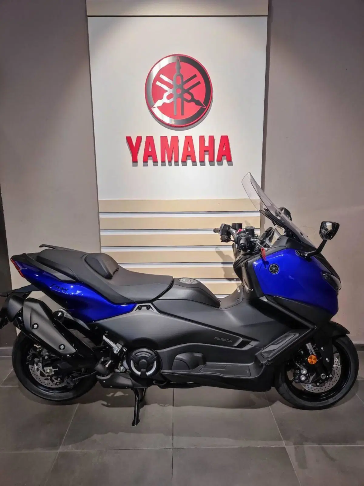 Yamaha T-Max 560 (2025 - 26)