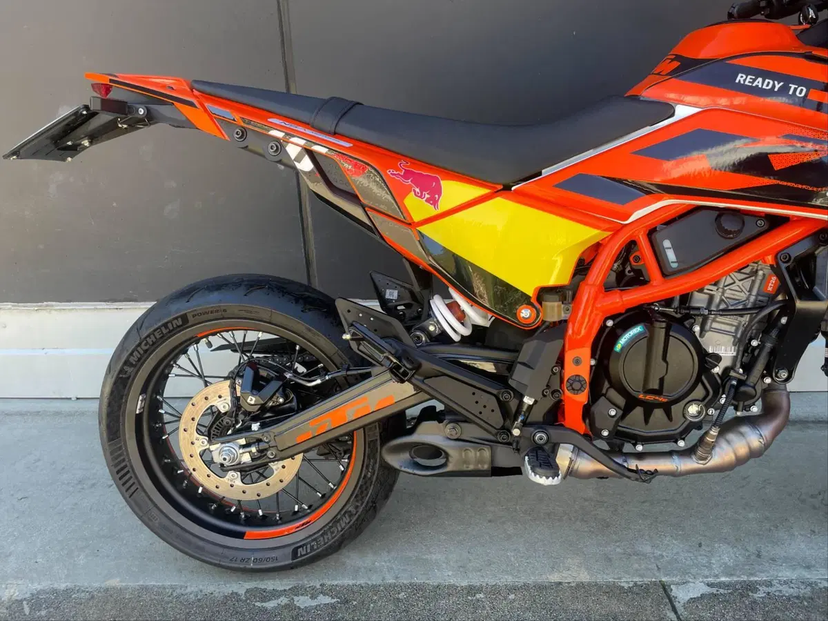 KTM 390 SMC R (2025 - 26) (5)