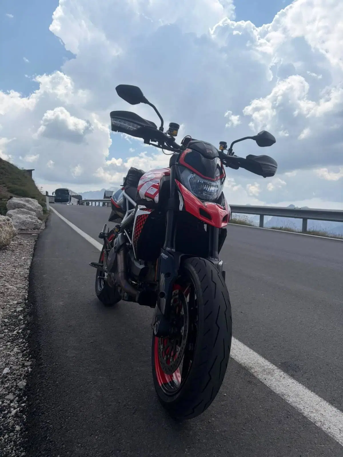 Ducati Hypermotard 950 RVE (2022 - 25) (5)