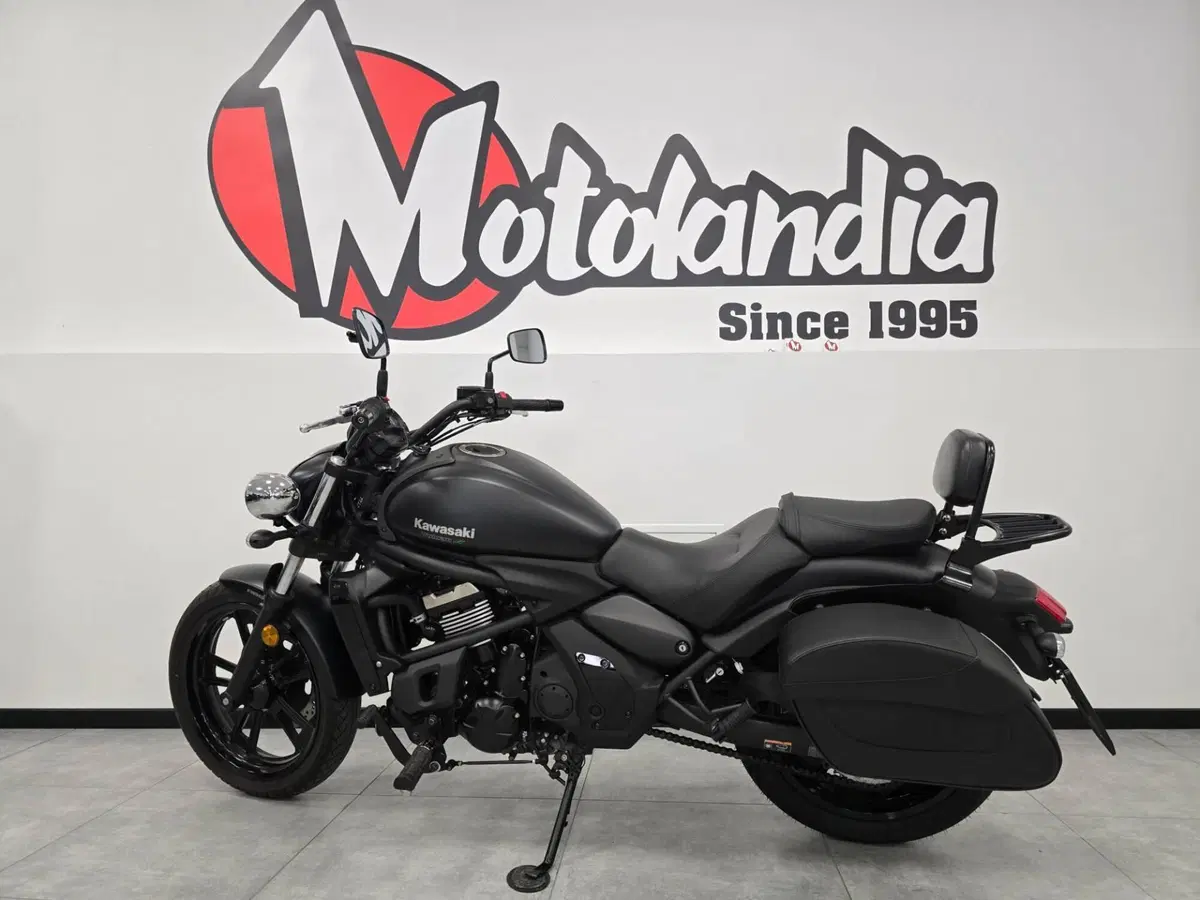 Kawasaki Vulcan S (2021 - 24) (2)