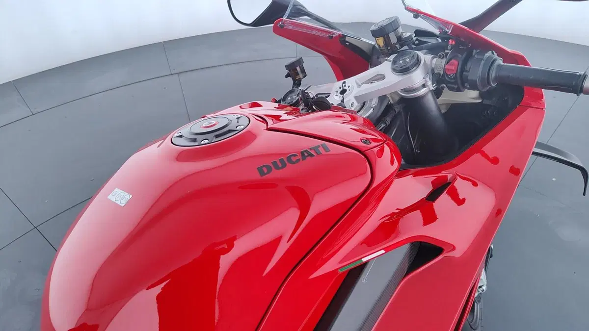 Ducati Panigale V4 SP2 30° Anniversario 916 (2024) (11)