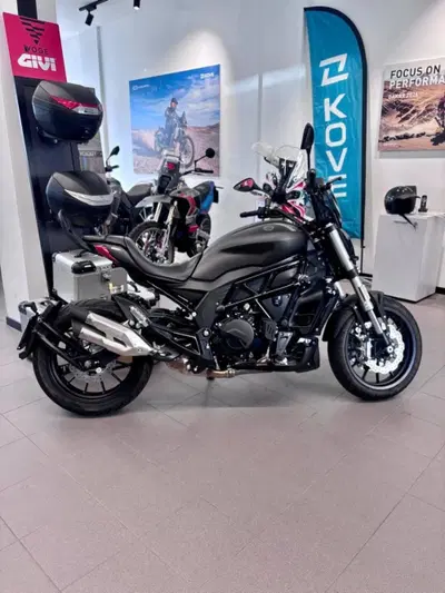 Benelli 502 C (2021 - 25) usata