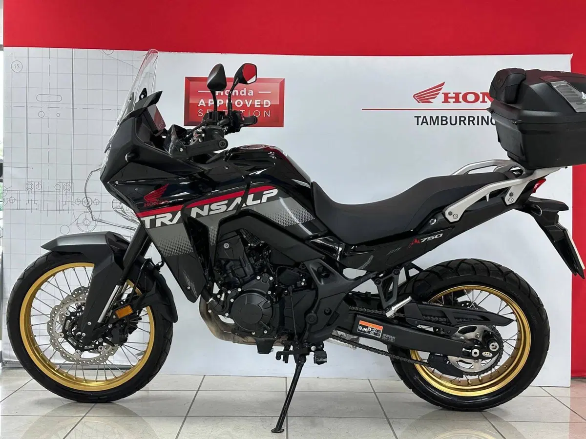 Honda Transalp XL750 (2025) (3)