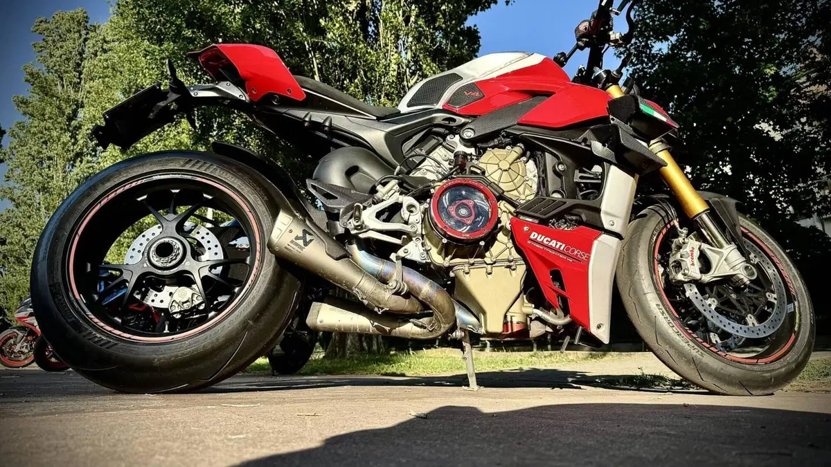 Ducati Streetfighter V4 1100 S (2021 - 22) (3)
