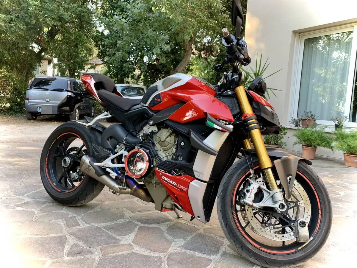 Ducati Streetfighter V4 1100 S (2021 - 22) (4)