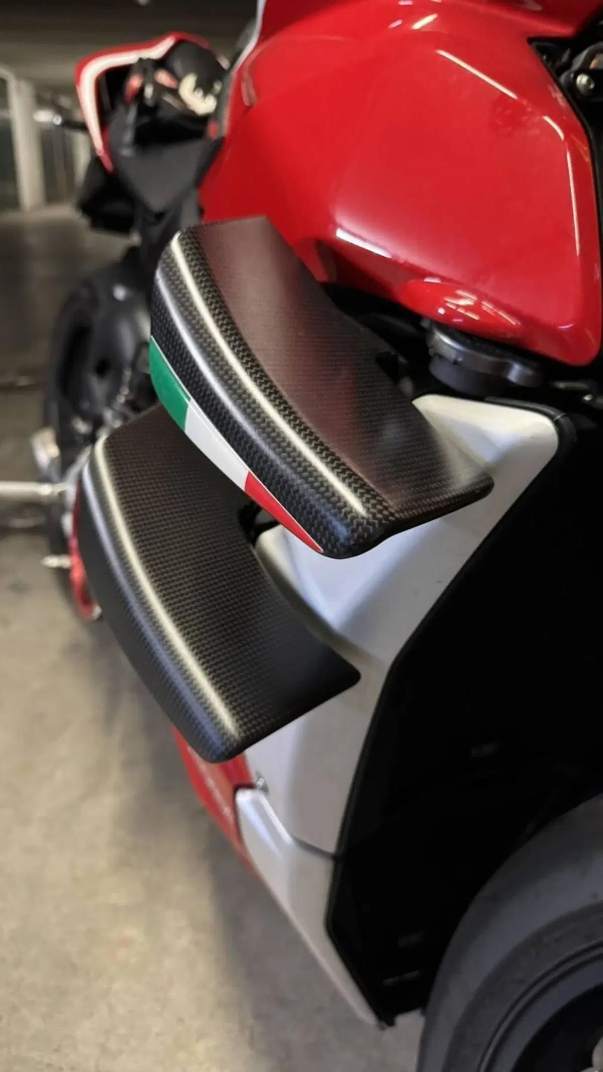Ducati Streetfighter V4 1100 S (2021 - 22) (11)