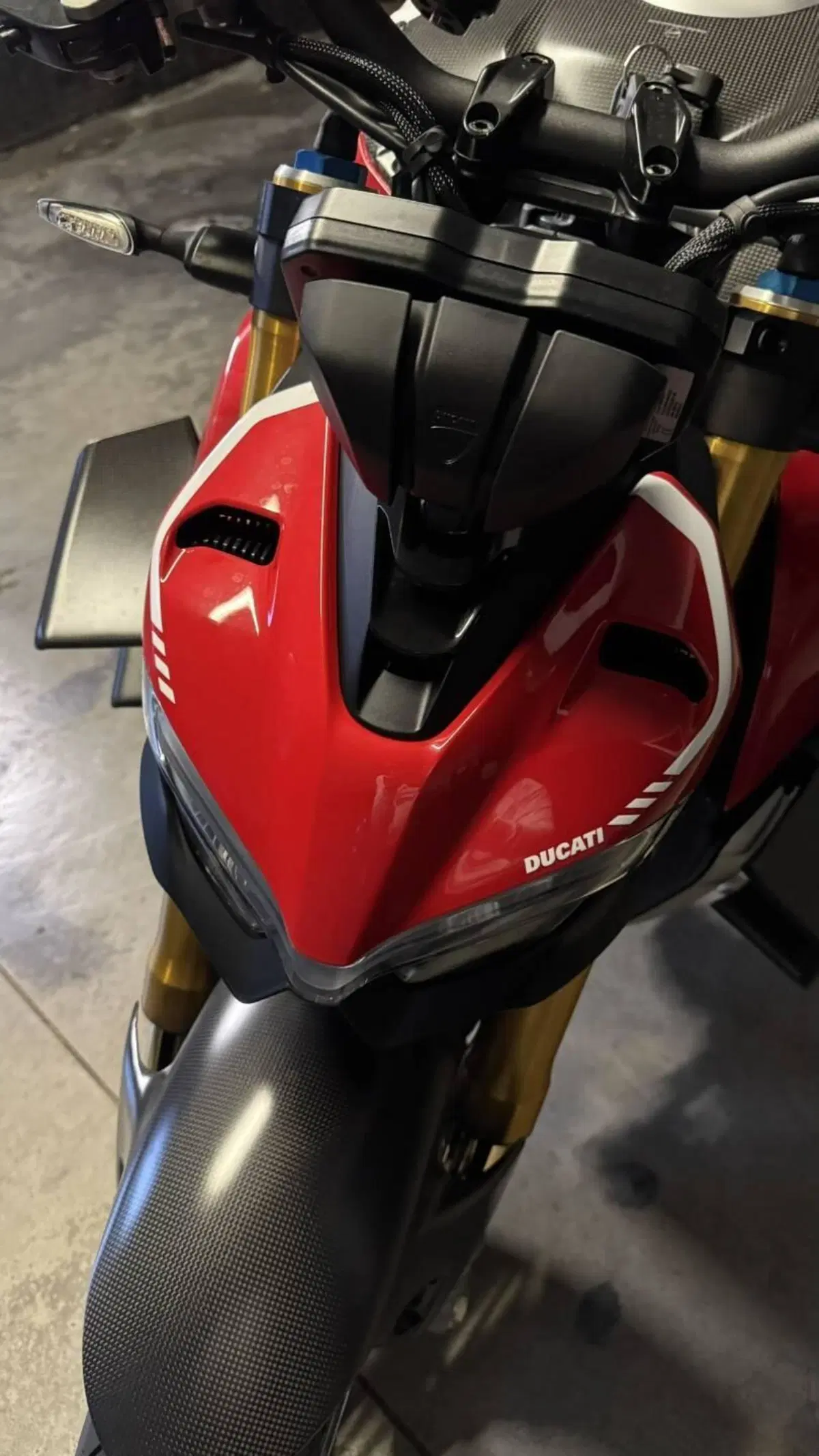 Ducati Streetfighter V4 1100 S (2021 - 22) (12)