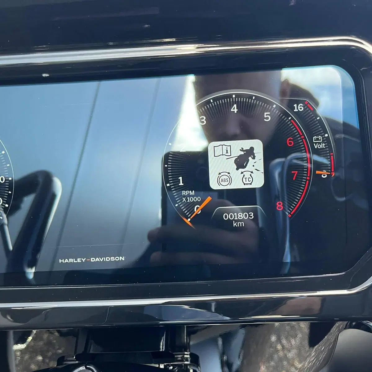 Harley-Davidson Road Glide Limited (2021 - 25) (12)