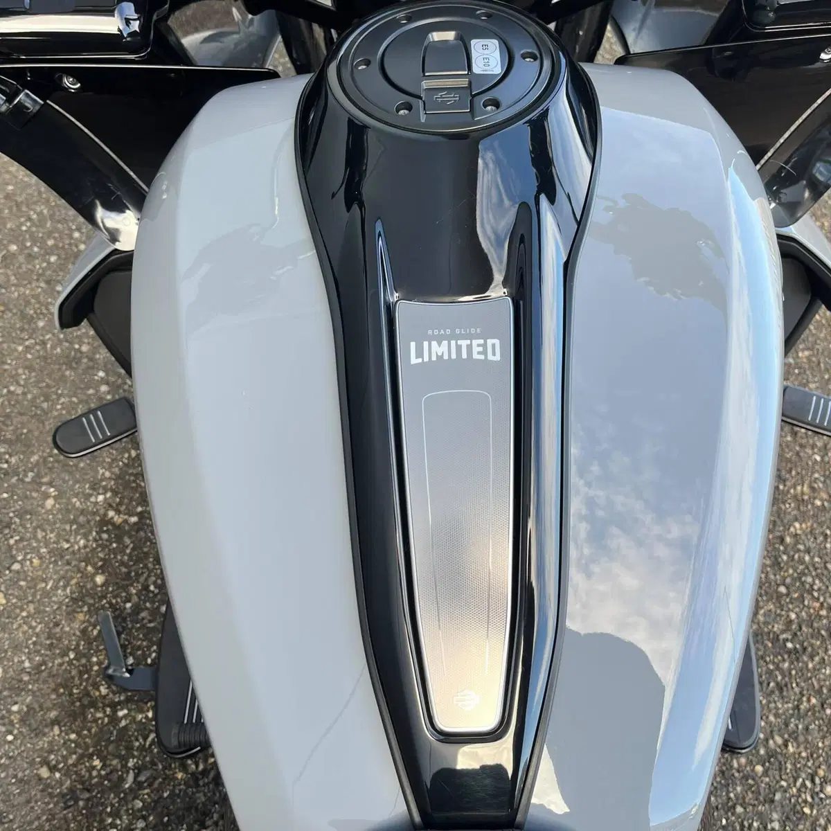 Harley-Davidson Road Glide Limited (2021 - 25) (17)