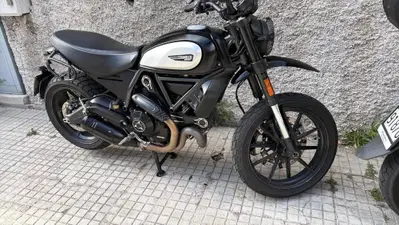 Ducati Scrambler 800 Icon (2023 - 24) usata