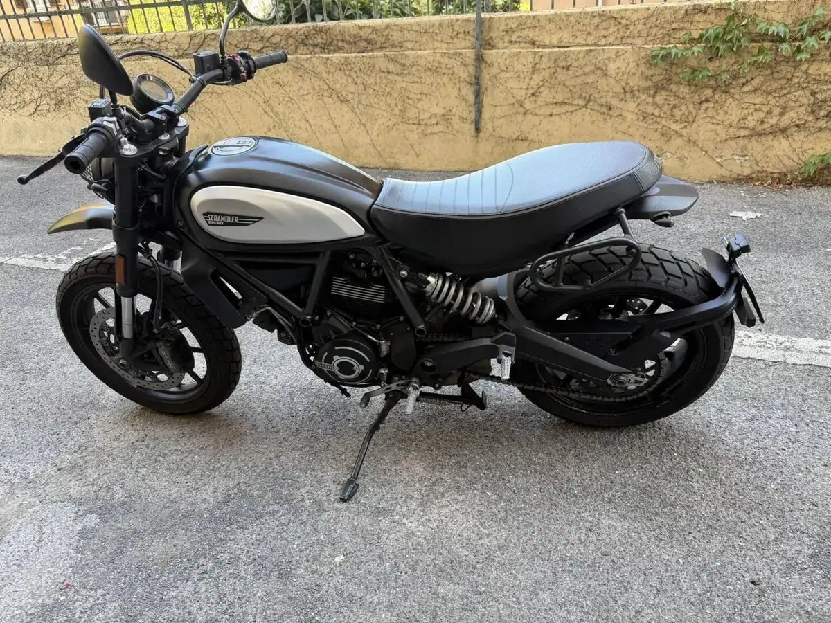 Ducati Scrambler 800 Icon (2023 - 24) (2)