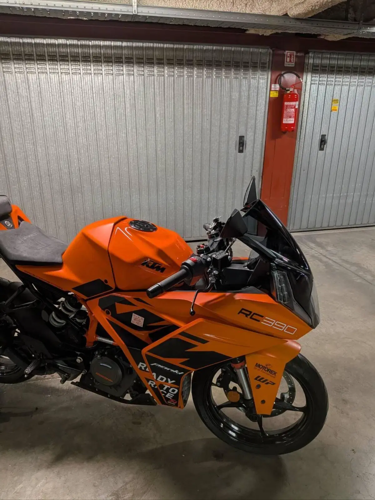 KTM RC 390 (2022 - 26) (10)